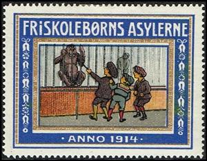 DK 1914-44/3 — Children at the zoo (primates)