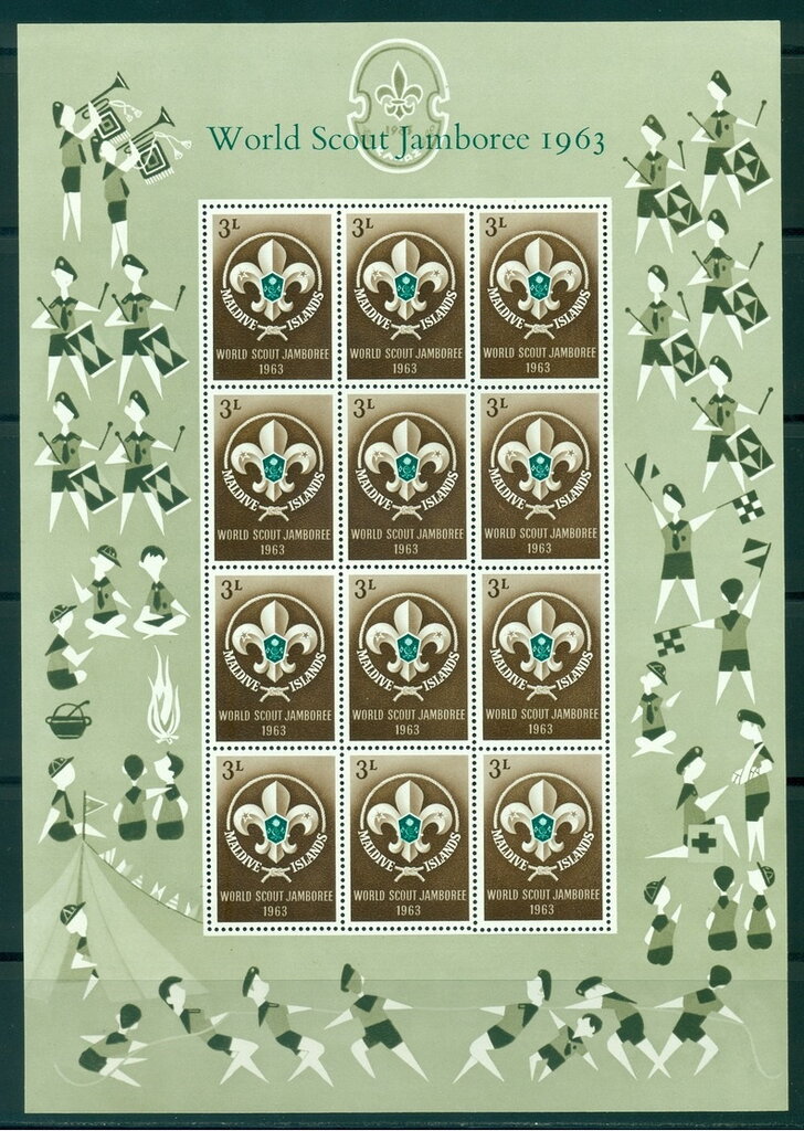 Full pane of 12 × 3 L with decorative Scout borders