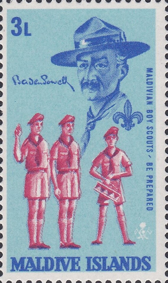 Boy Scouts — salute and drummer