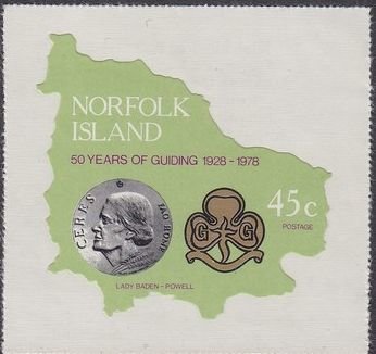 FAO Ceres medal and trefoil